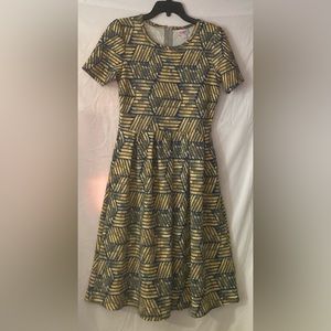 Lula Roe Women’s Size S Yellow Gray Dress